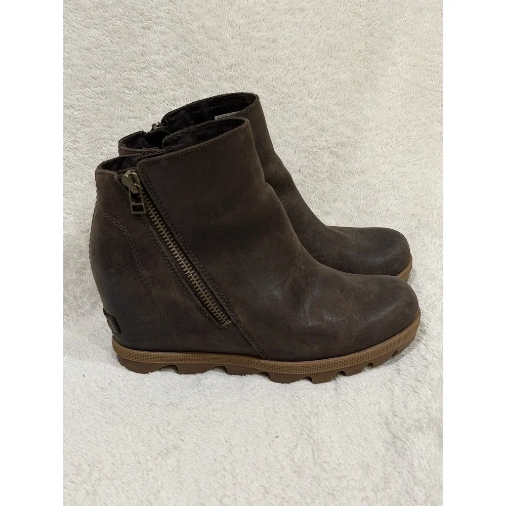 Sorel Joan of Arctic Wedge Zipper Boots Womens 8 Chocolate Brown NL3766-205